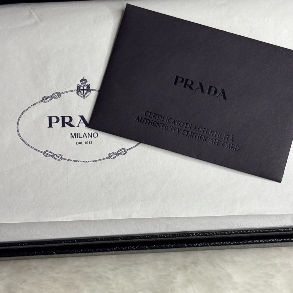 Prada Fuchsia Quilted Wallet - Picture 12 of 12